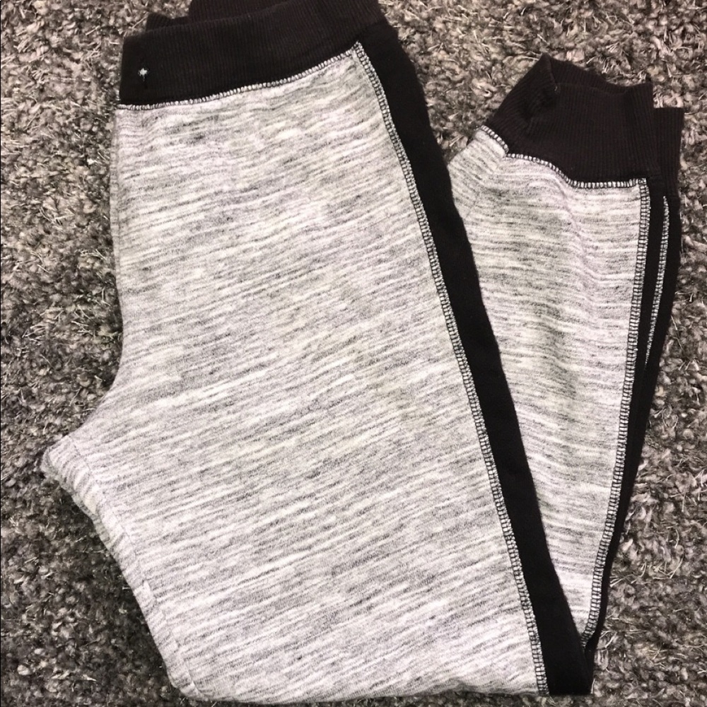 Cute grey joggers ✨